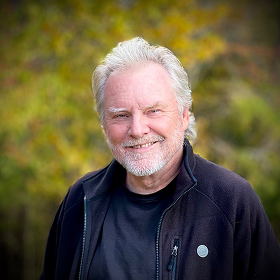 Dr. David Richards